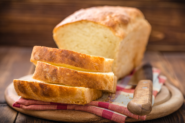 Don t put the bread in the refrigerator! 2 strokes to extend the shelf life of the bread