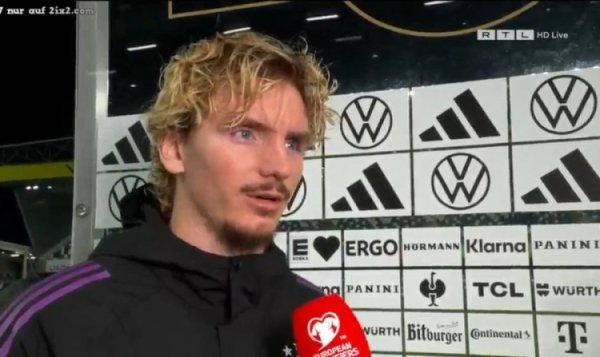 Walter Mader: Scoring the first goal of Germany s career is of great significance, but it was scored on the shoulder